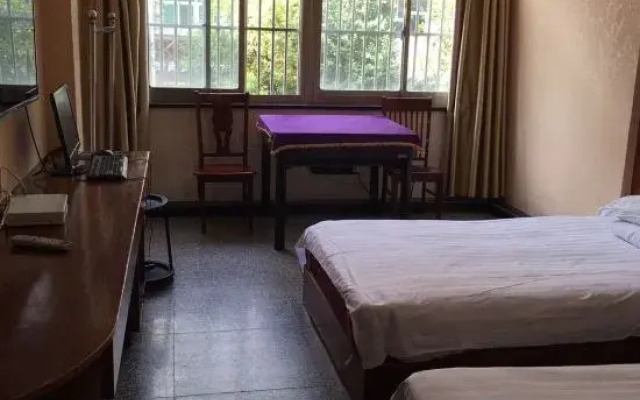 Wuwei Lijiang Hotel