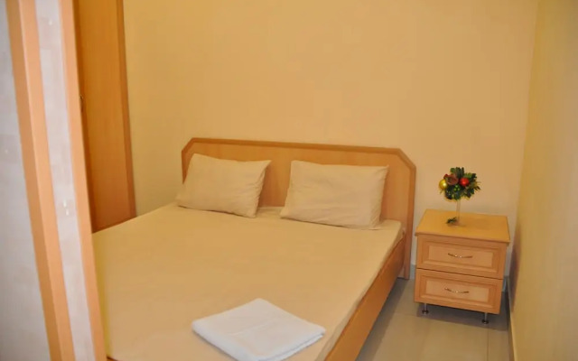 Anika Suite