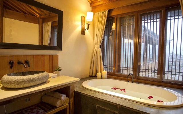 Lijiang Joyful Boutique Hotel