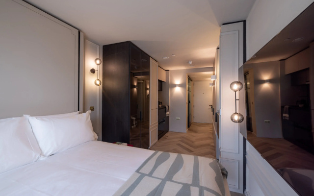The Brondesbury by Nestor