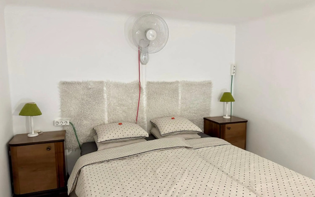 Twenty2 Apartment
