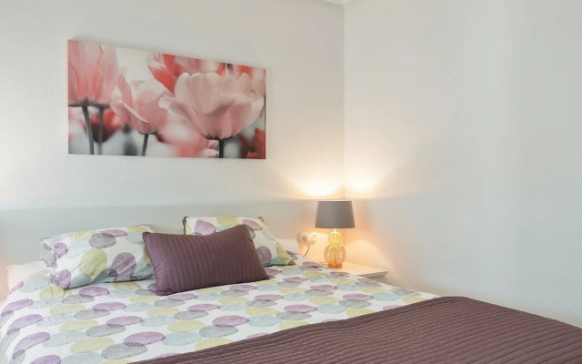 Nice Holiday Home with Shared Pool in Lo Crispin near Ciudad Quesada