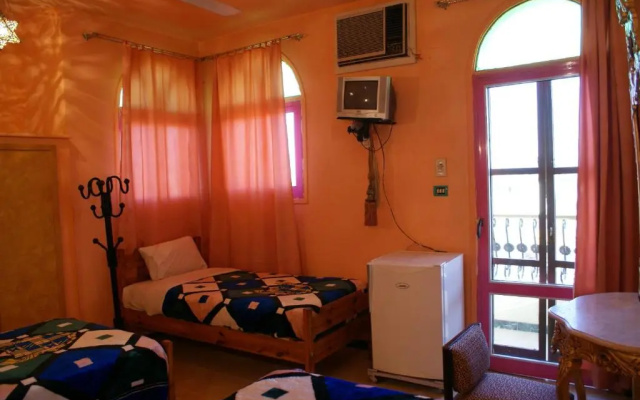 Ramsess Hostel