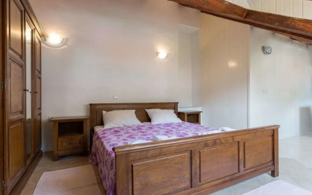 Gradac Apartment
