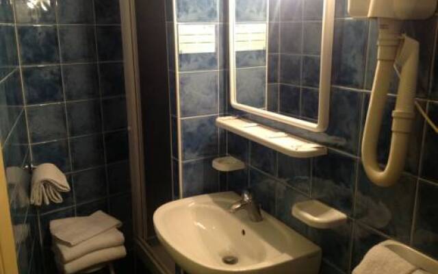 Отель Mini Hotel Италия, Генуя - отзывы, цены и фото номеров - забронировать отель Mini Hotel онлайн