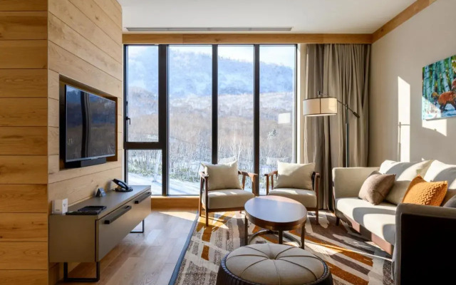 Yu Kiroro Ski In Ski Out Luxury Residences