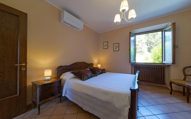 Quiet property set in a genuine context between nature and culture.-CASA PARIS
