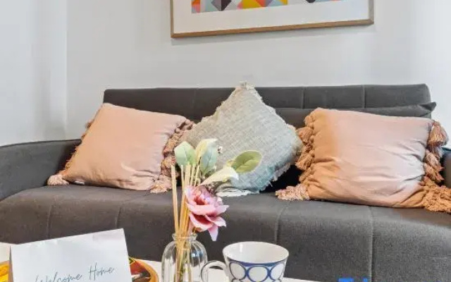 Unbeatable Convenience 2BR – SouthernCross CBD Gateway