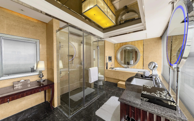 InterContinental Chengdu Century City by IHG