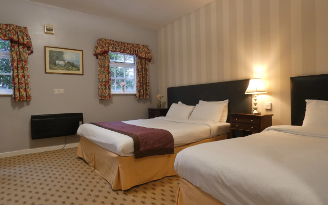 Marston Farm Hotel