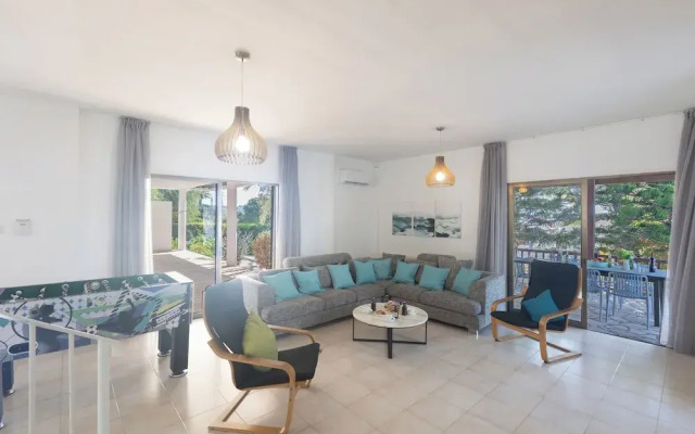 Villa Rosie, Modern 4bdr Ayia Napa Villa With Pool