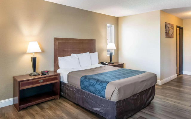 Sutter Inn