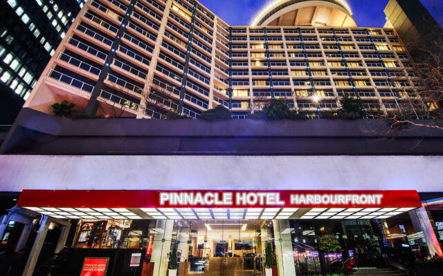 Отель Pinnacle Hotel Harbourfront Канада, Ванкувер - отзывы, цены и фото номеров - забронировать отель Pinnacle Hotel Harbourfront онлайн вид на фасад