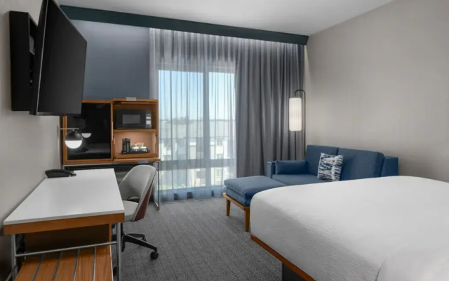 Courtyard by Marriott Modesto North
