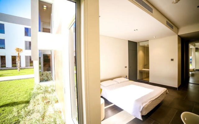 M Executive Hotel & Residence