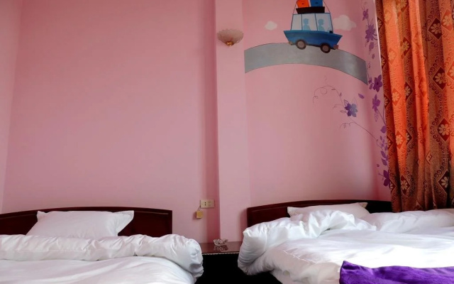 Ha Long Happy Hostel - Adults Only
