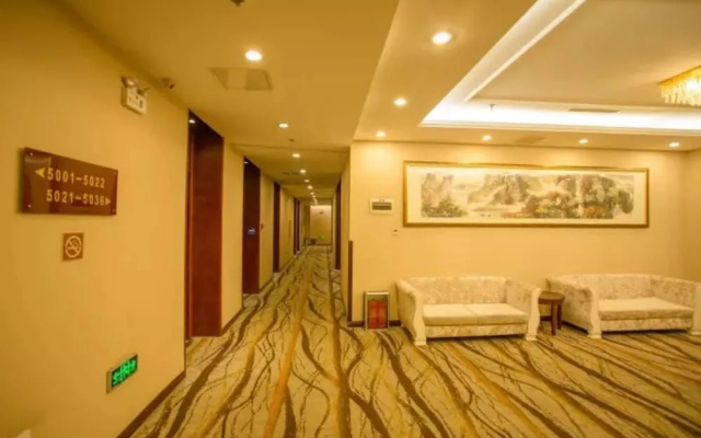 Qingdao Aegean Regalia Vacation Hotel