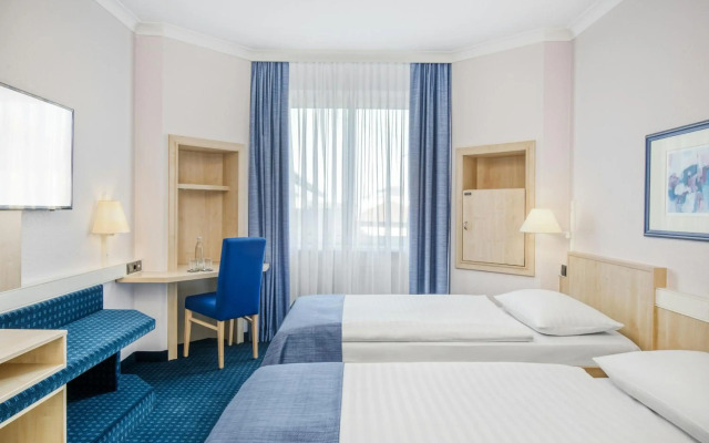 Отель Erfurt City Center by Leonardo Hotels