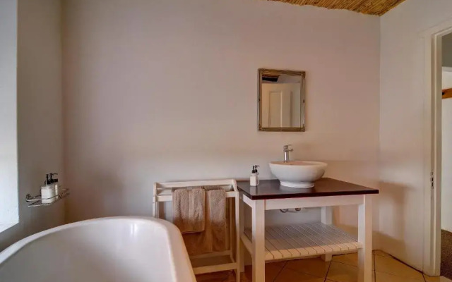 De Hoop Suites