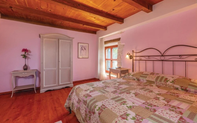 Nice Home in Vodnjan With Wifi and 4 Bedrooms