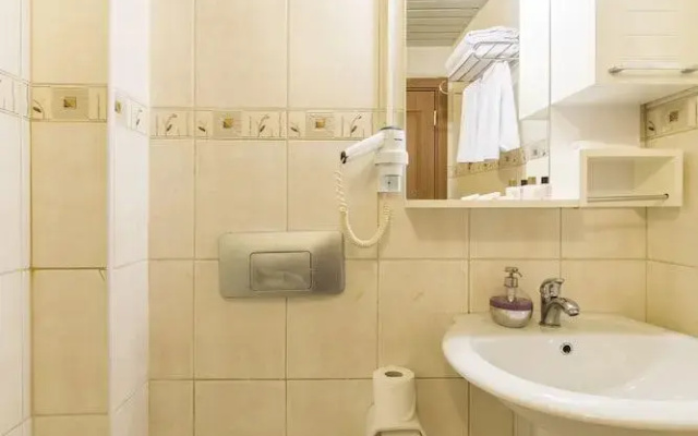 Hotel Deniz Konak