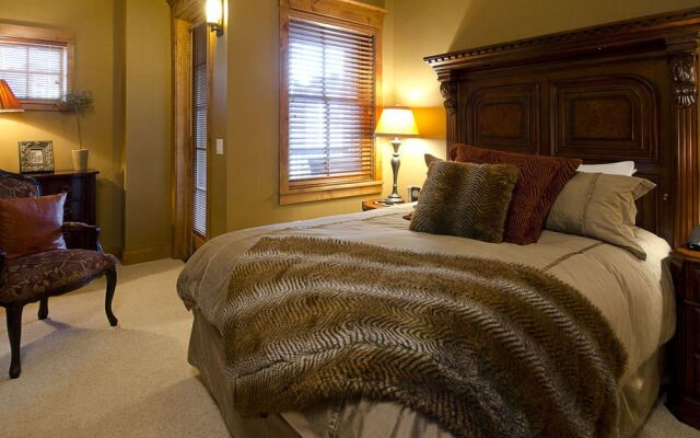 Highmark Steamboat Luxury Condominiums