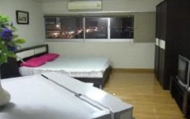 Room-impact Don Mueang Bangkok Guest Hou