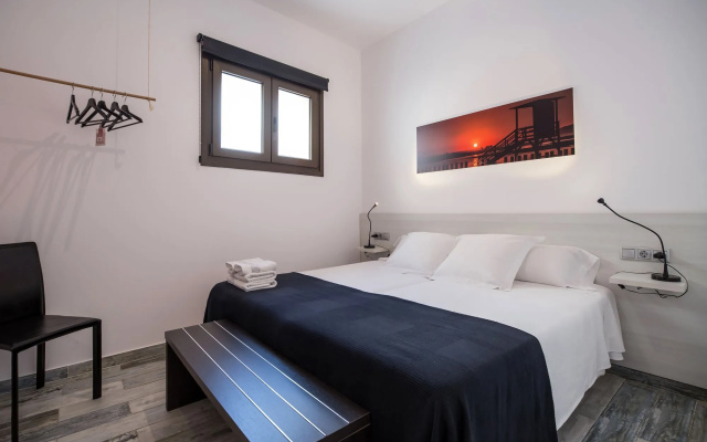 The 8 Rooms House