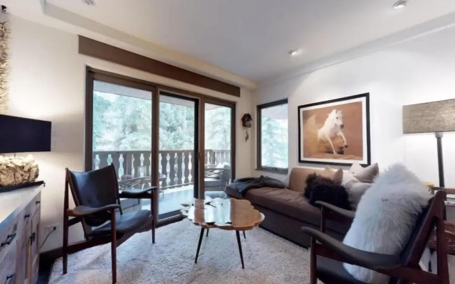 2 Bedroom