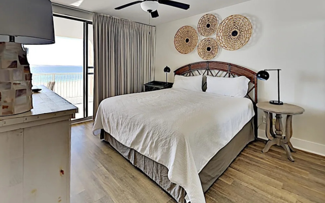 Bluewater 801 by RedAwning