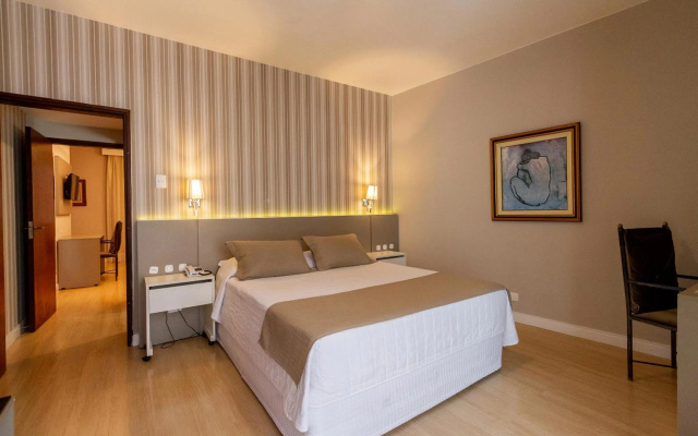 Curitiba Palace Hotel