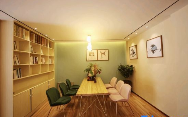Hanshou Manger Hotel
