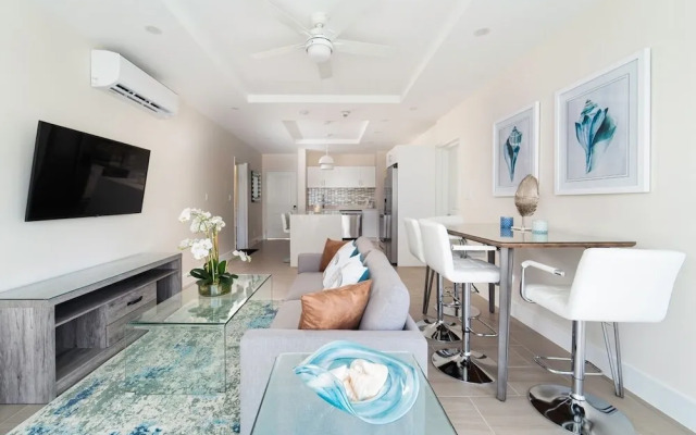 Coral Beach 107 2 Bedroom Condo
