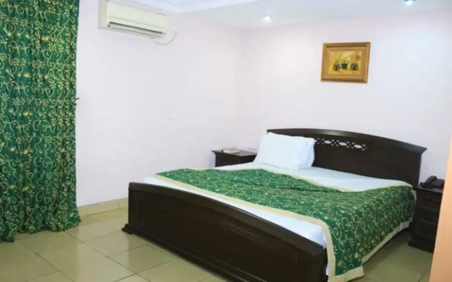 Golf Prince Hotel