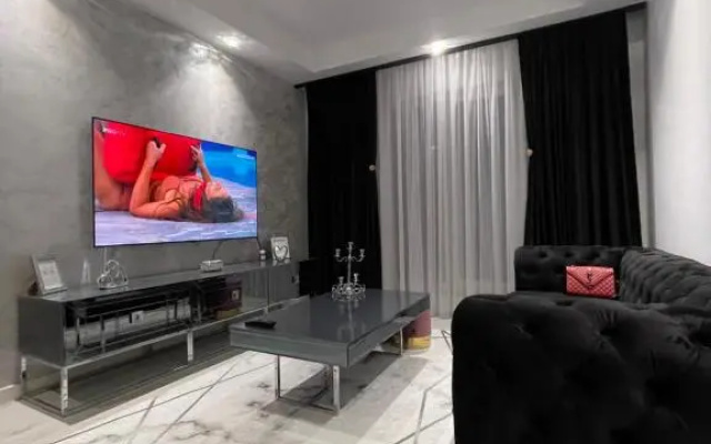 Luxury apartament by cosmopolis