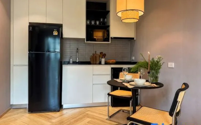 Modern 1Bdr with Pool View The Title Legendary