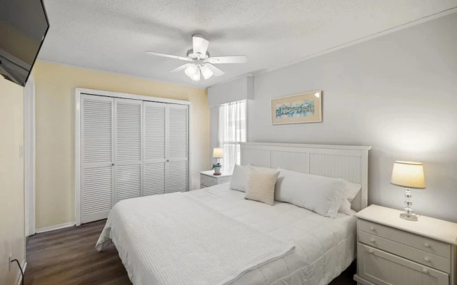 Sandpiper Cove 2044