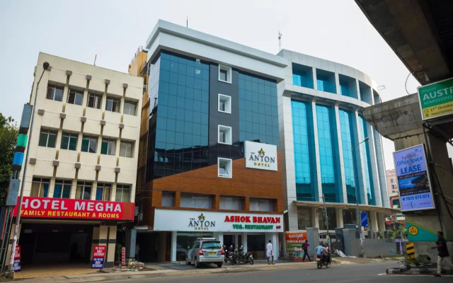 The Anton Hotel