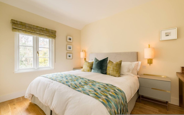 Your Zen - 2 Bedroom Mews House in Notting Hill