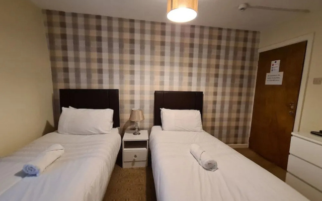 The Diggle Hotel