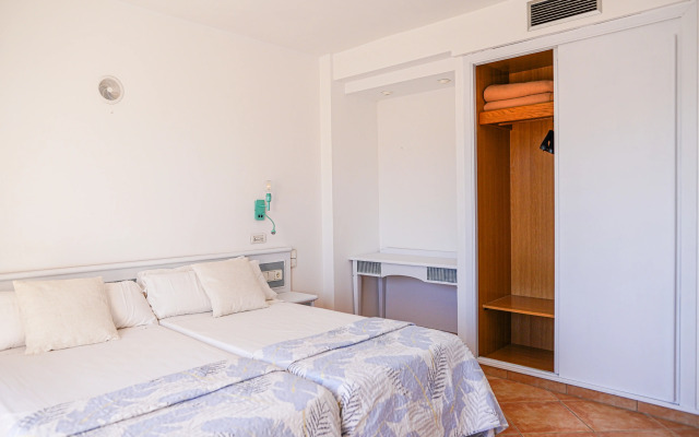 Rosamar Ibiza Hotel