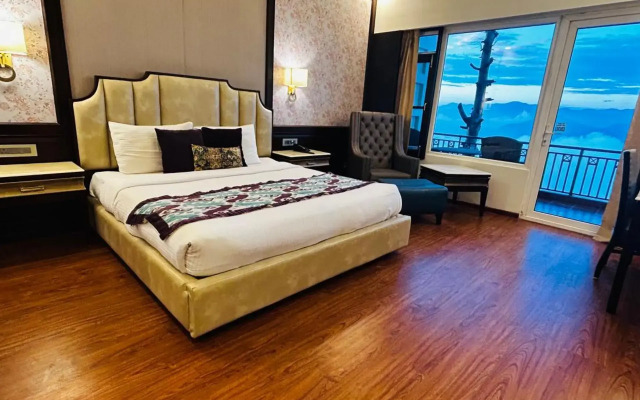 Grand View Hotel