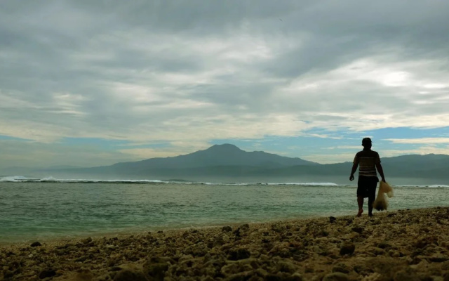 Krui Mutun Walur Surf Camp Sumatra