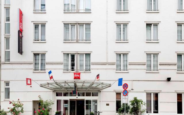 Отель ibis Hotel Hamburg Alster Centrum Германия, Гамбург - отзывы, цены и фото номеров - забронировать отель ibis Hotel Hamburg Alster Centrum онлайн вид на фасад