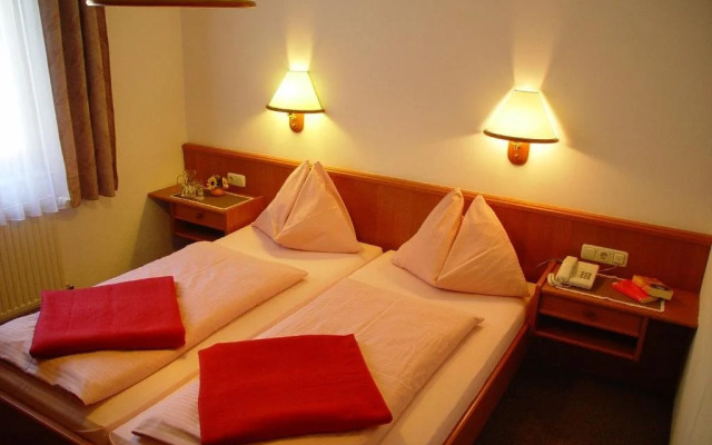 Hotel Hierzegger