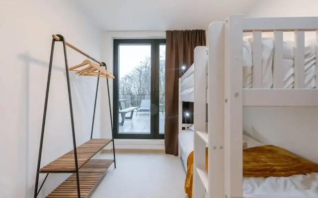 Apartment With two Large Terraces