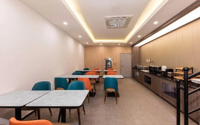 Hanting Hotel Zhengzhou Huanghe Road Station