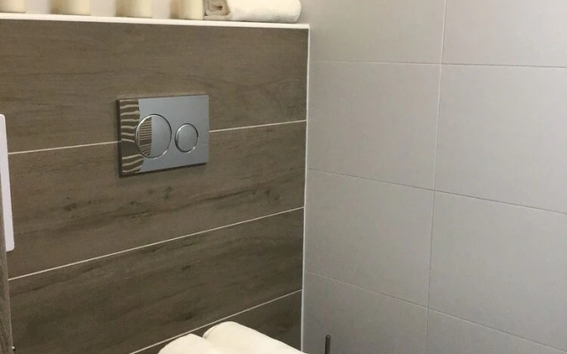Euro Apartments