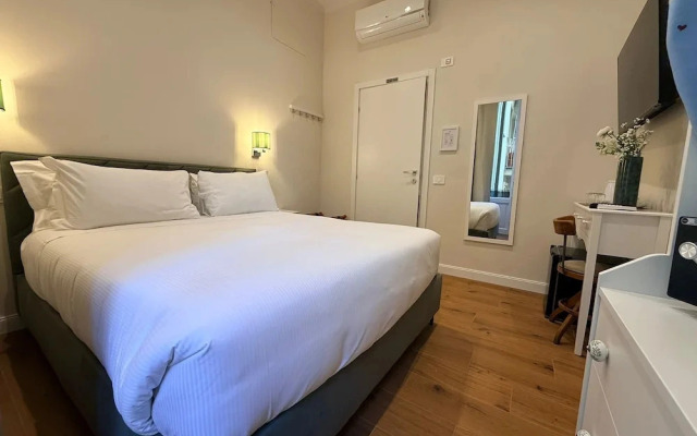 A Modino Florence Centre Suites