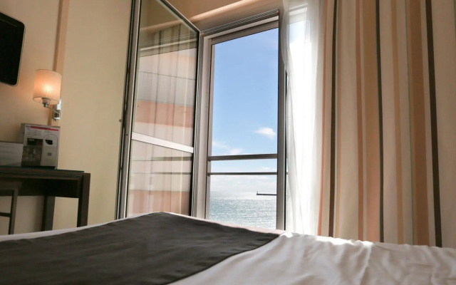 Hôtel & Spa Les Roches Noires